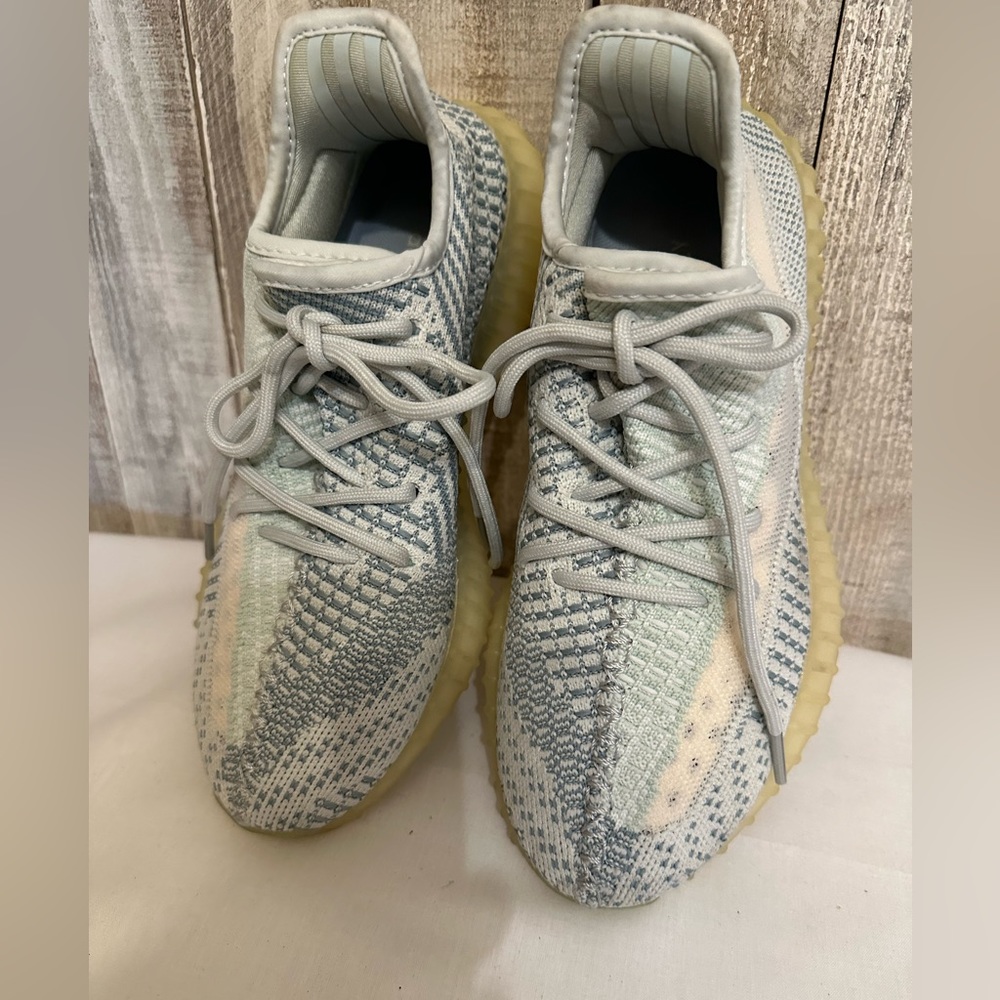 Yeezy 350 V2 Boost Cloud White Non Reflective Sneakers